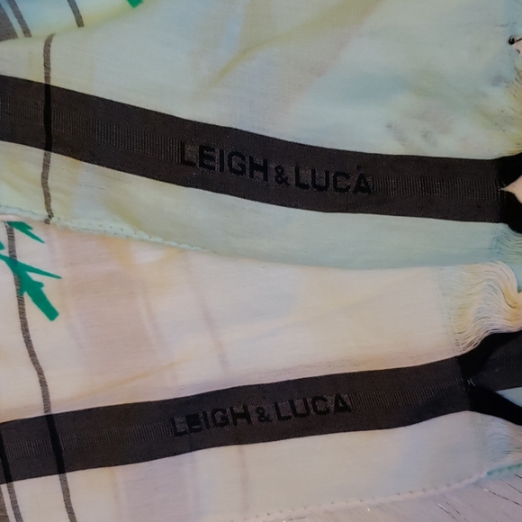 Leigh & Luca Anthropology Bamboo Scarf - Picture 8 of 8